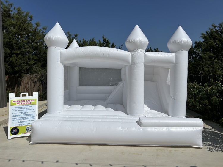 Elegant 3-sided houses Elegant 3-sided houses